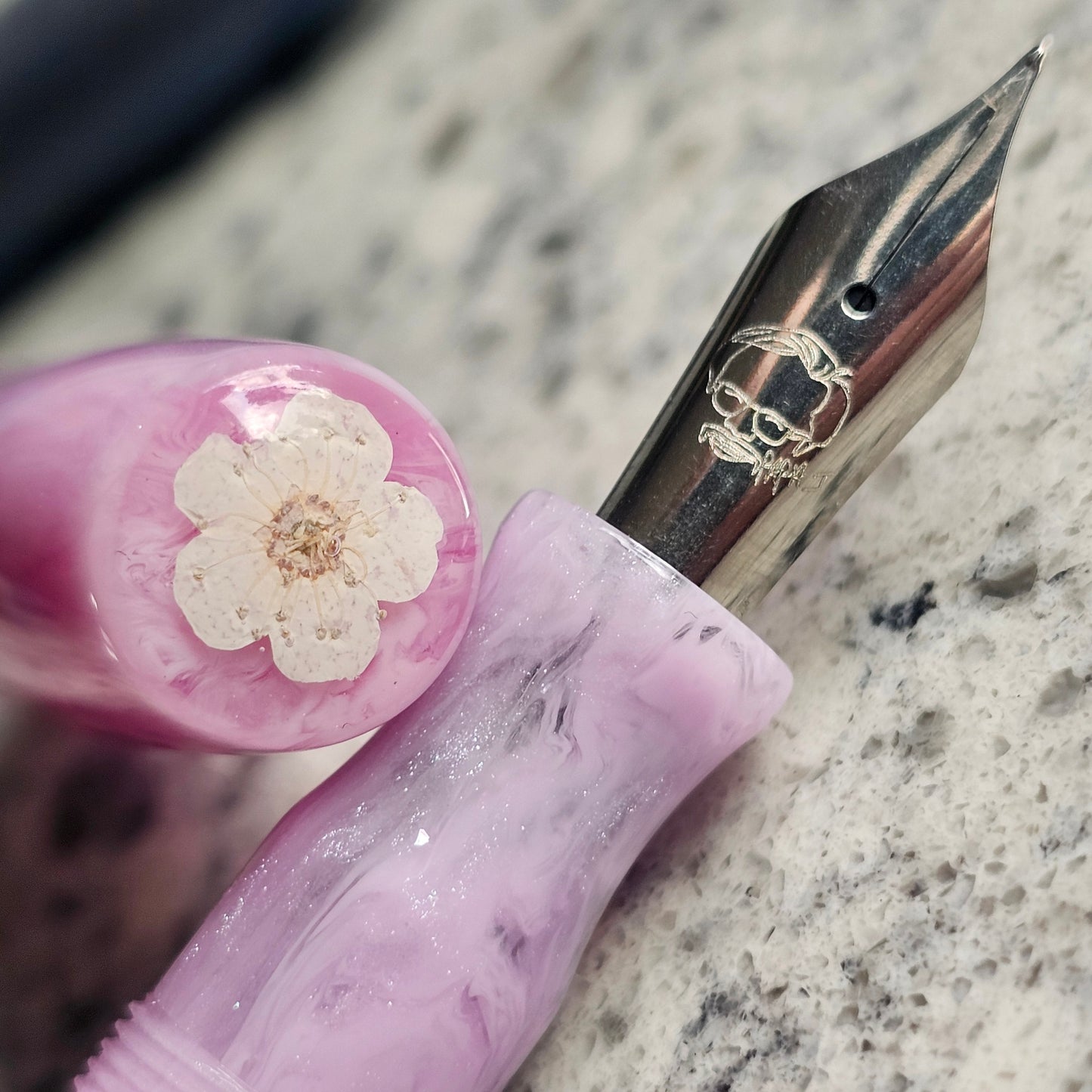 Plain Old Lilac Floral finial