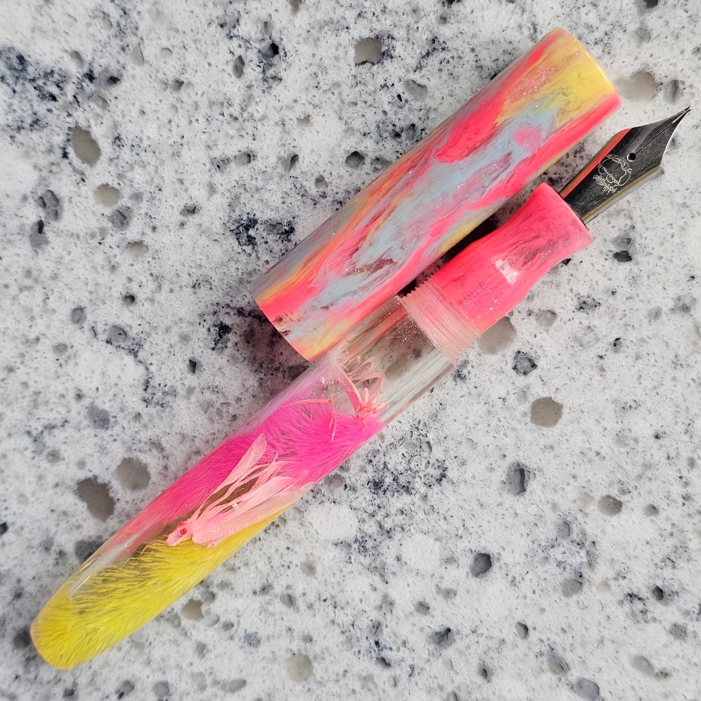 Button Candy Factory Floral Body Fountain Pen