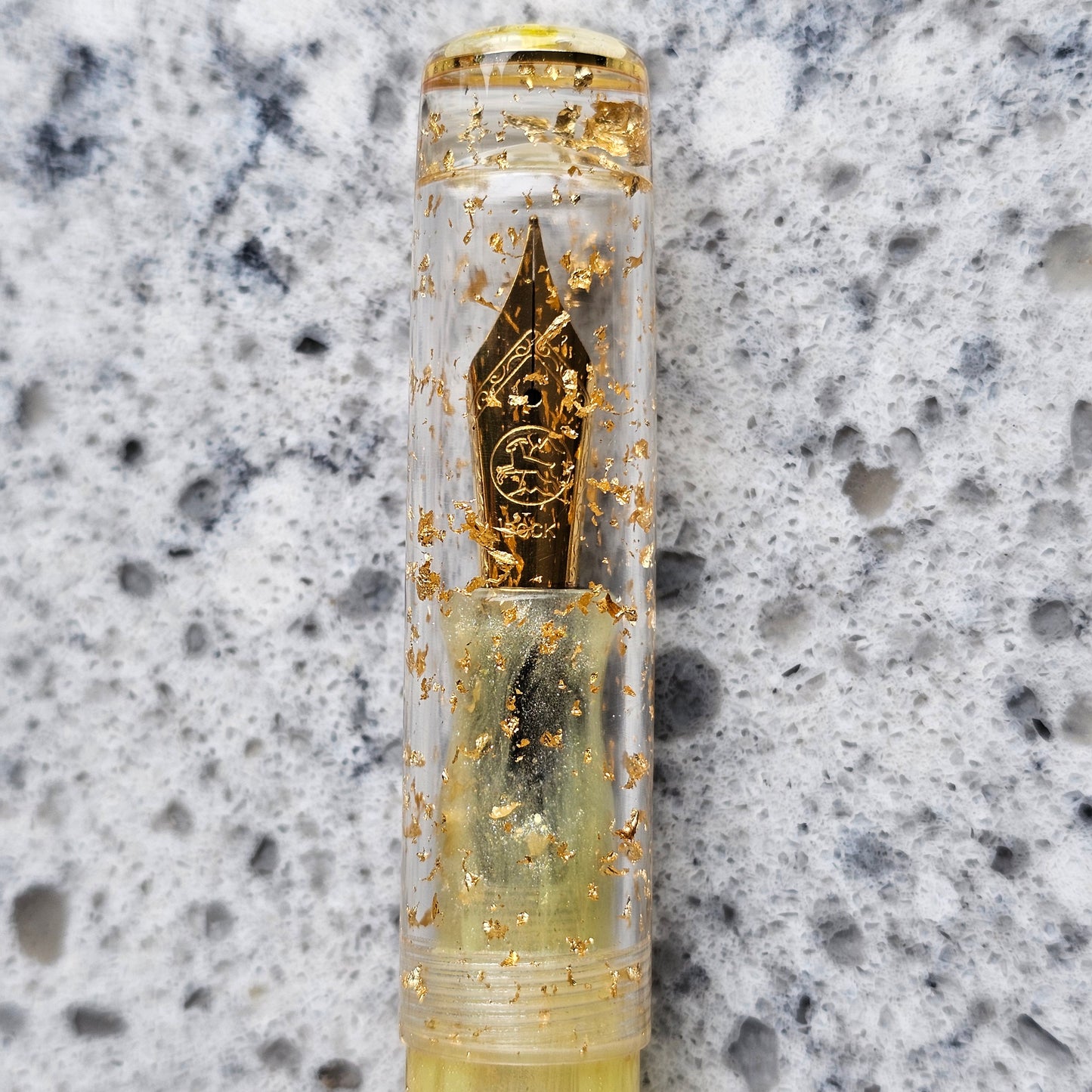 Gilded Buttercup Floral Finial Fountain