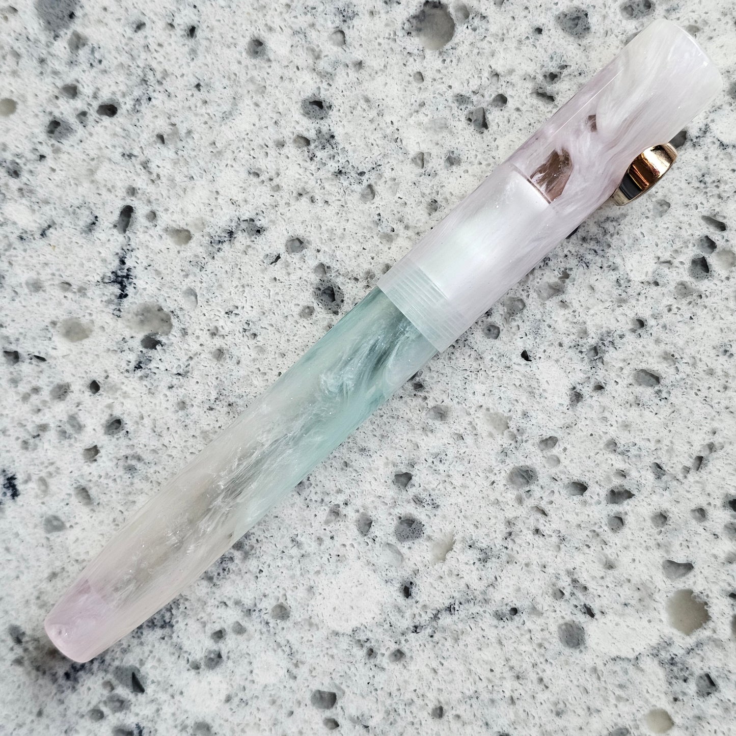 Pasquale Pastel Rapids Floral Rollstop Fountain