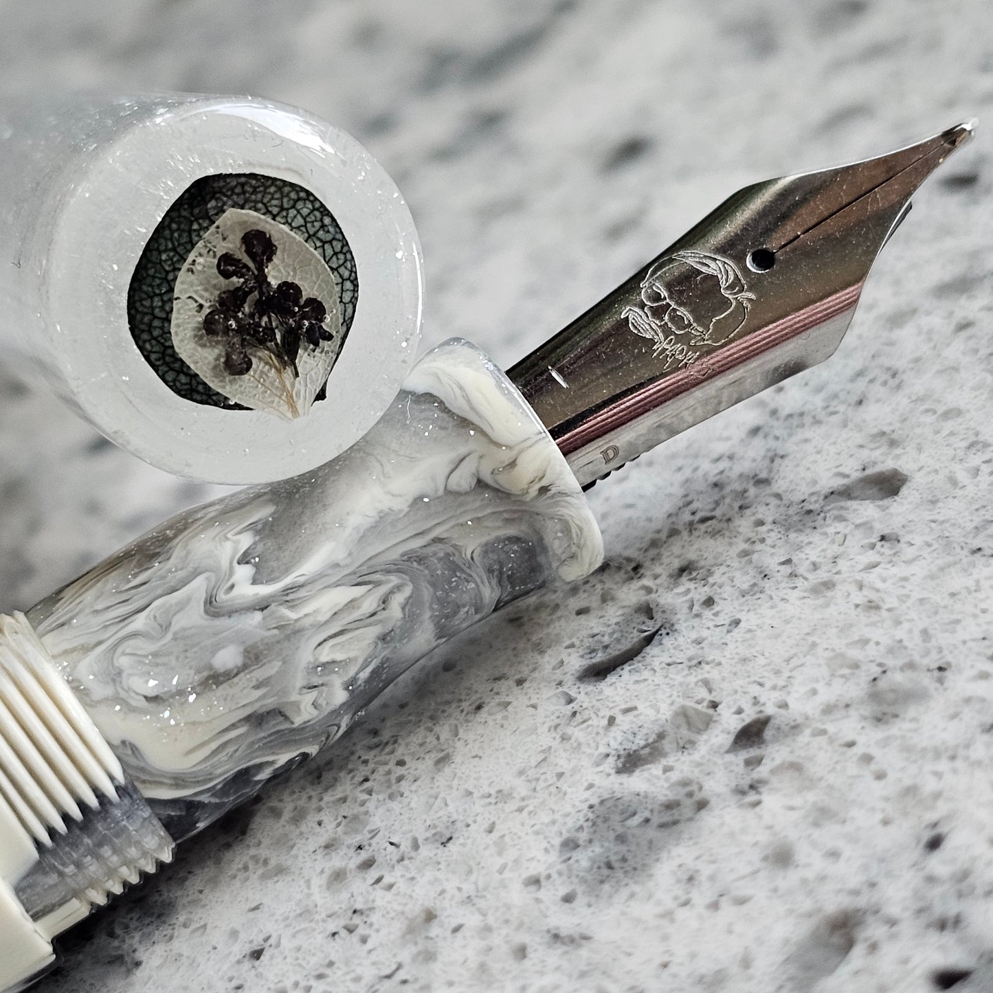 Fubuki Koi Floral Finial Fountain Pen