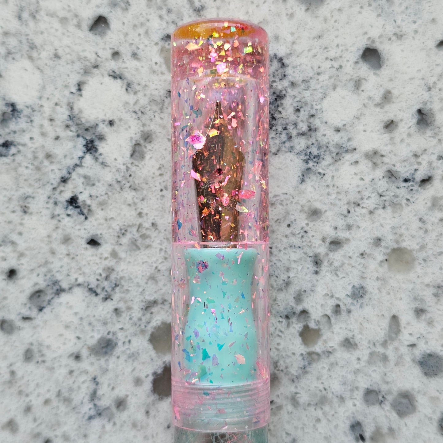 Rainbow Tulle 1 Floral Finial Fountain Pen