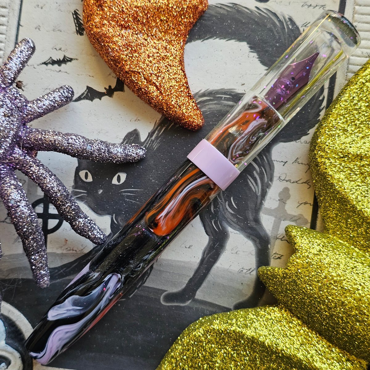 Not So Spooky Halloween Floral Finial (Broad Nib)