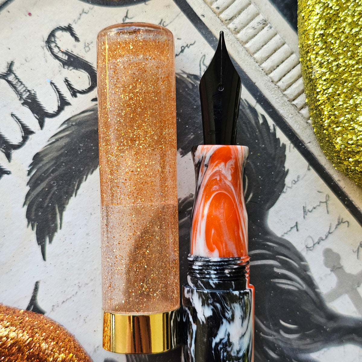 Spooky Sparkle Floral Finial (Med Nib)